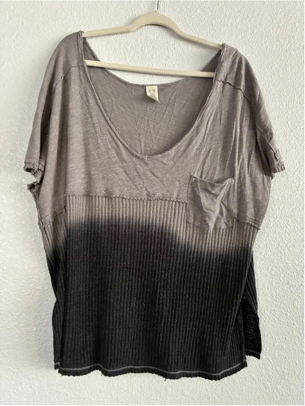 Women's We The Free Grey & Black Dip-Dye Short Sleeve Tee, Size L Oversized - Image 2