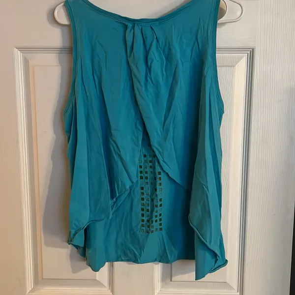 Women’s‎ Open Back Shirt Y2K Tank Top - Image 2