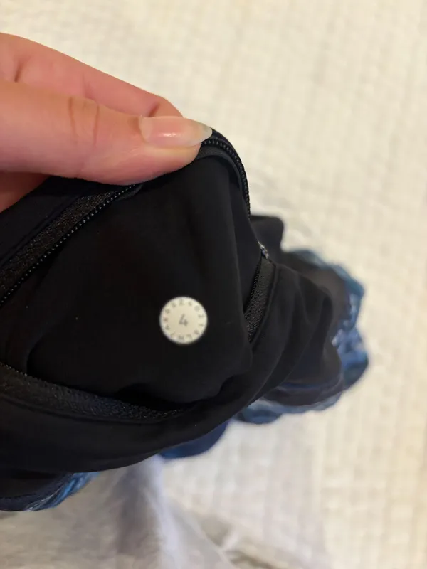Rare Lulu lemon shorts - Image 3