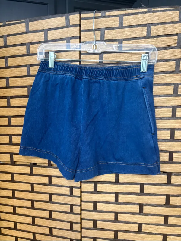 Halara denim skirt size XS - Image 2