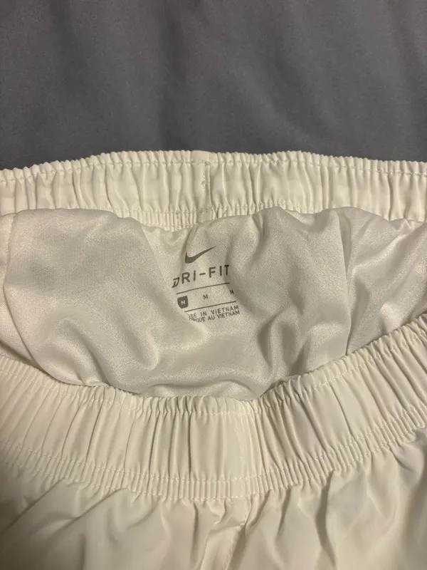 Nike Shorts Dri-Fit - Image 3