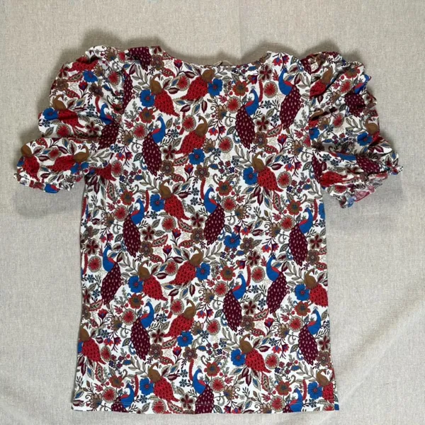 Loft | Peacock Print Puff Sleeve Top | Small - Image 4