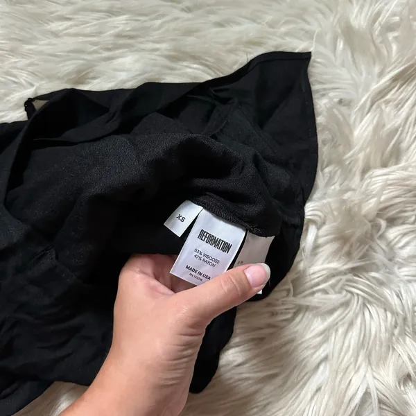REFORMATION IIona Wrap Top In Black - Image 5