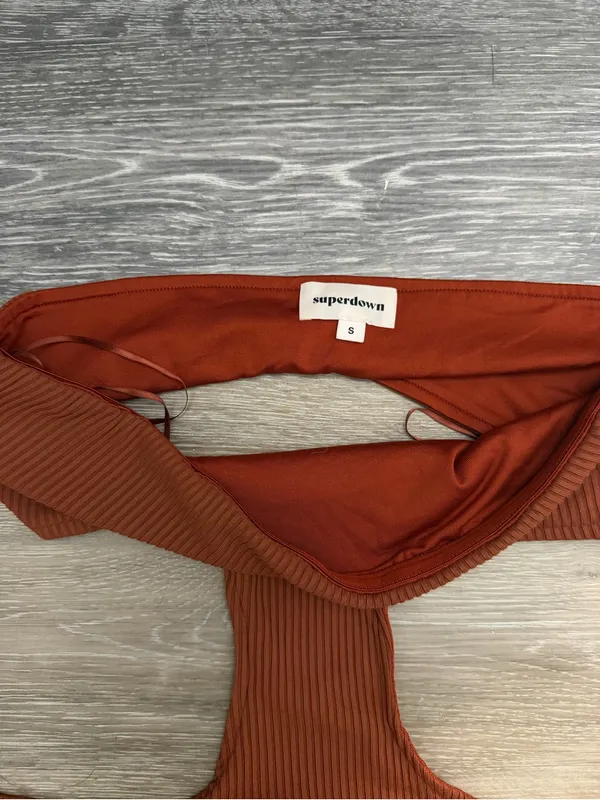 SUPERDOWN Darcey Cut Out Bodysuit - Rust - Image 6