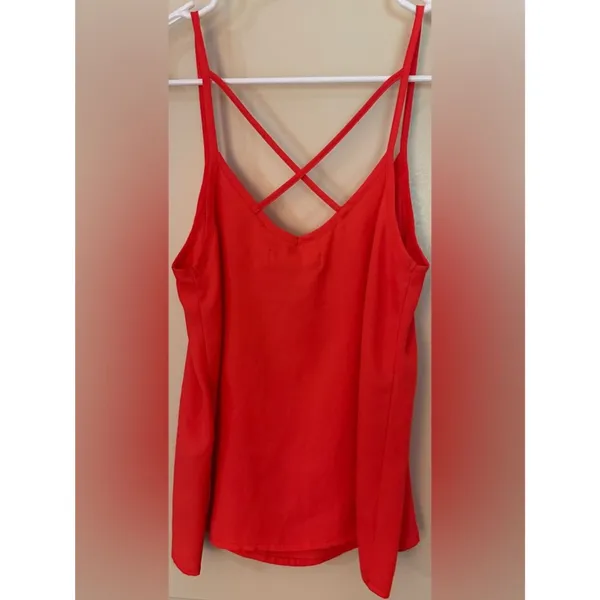 Abercrombie & Fitch Lightweight Thin Strap Tank Top Women's Sz XS - Image 2