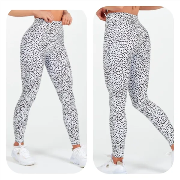 Physiq Apparel Speckled Printed Leggings/Bra Set - Image 3