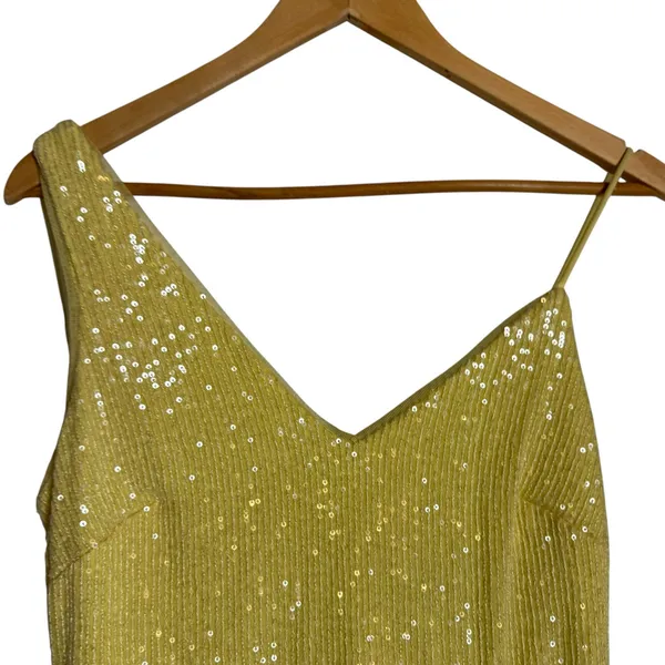 Xscape Yellow Sequined Asymmetric Neck Slit Sleeveless V-Neck Formal Gown Size 6 - Image 4