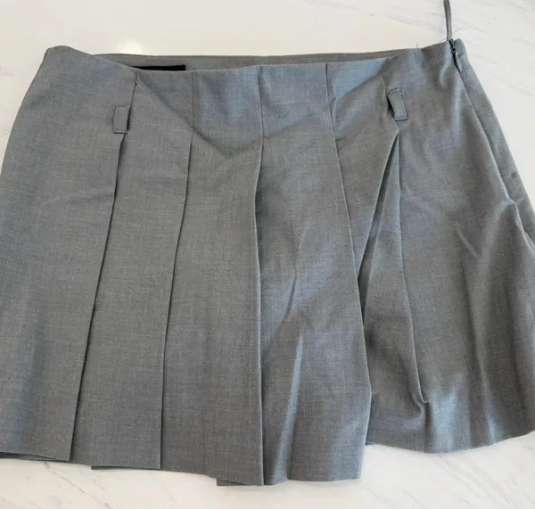 ZARA Grey Pleated Skort - Image 2