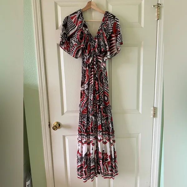👗🌟Anthropologie Tiered Maxi Dress XS Boho Cutout Flutter Sleeve Red Black Print - Image 7