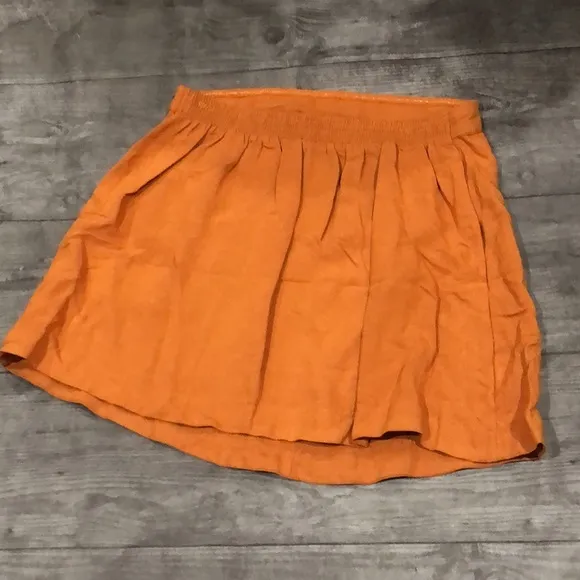 Ecote burnt orange short pull on skirt - Image 4