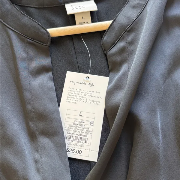 A New Day Black Short Sleeve Satin Shirt With Notch Neck. NWT - Image 4