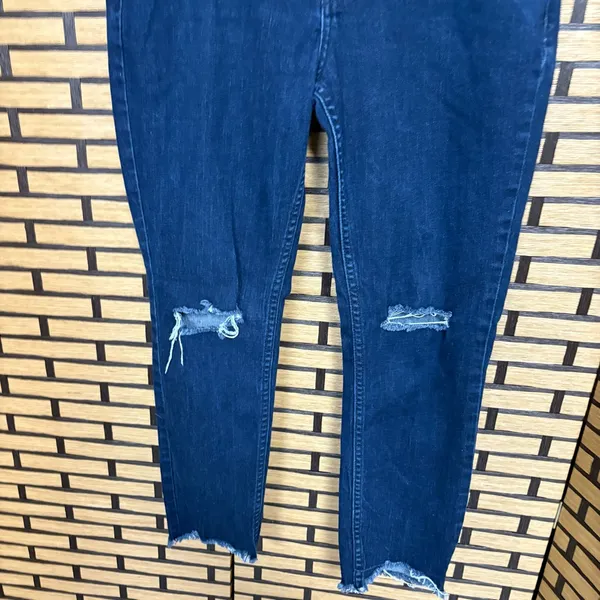 Free People Crop‎ Jeans Size 30 - Image 4
