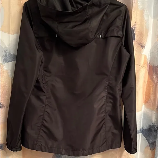 Free Country Black Jacket with Hooded Design - Image 3