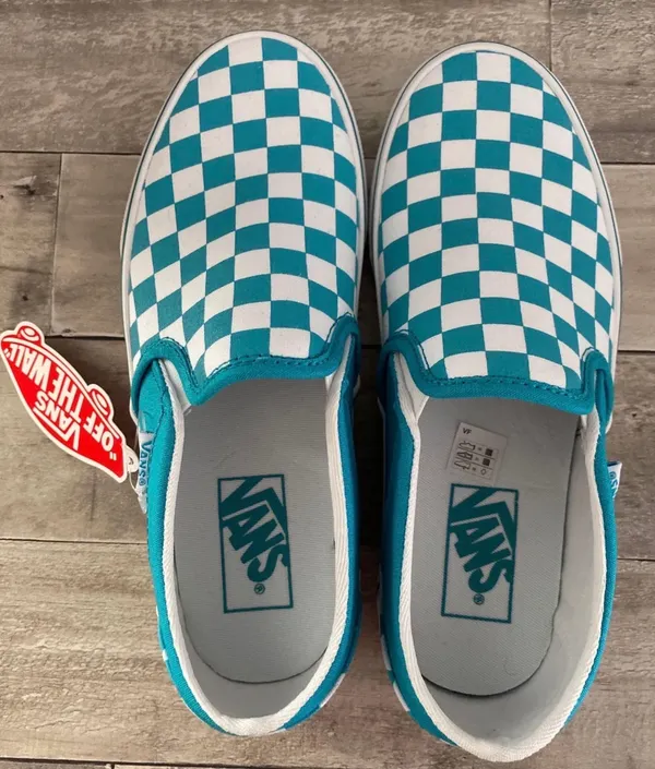 Vans Classic Slip-On Checkered Women’s Shoes - Image 3