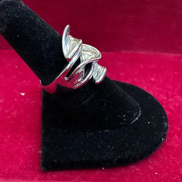 Silver - Image 2