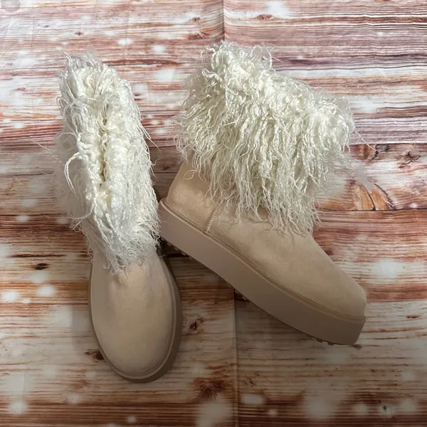 PRETTYLITTLETHING Cream Faux Suede Contrast Faux Fur Ankle Boots NWT - Image 2