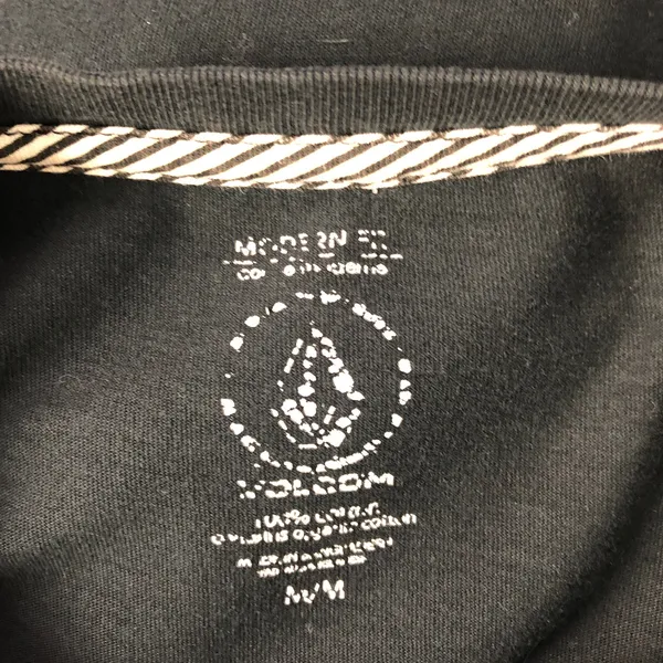 Volcom Men's Organic Cotton Black Tee Shirt Size M - Image 3