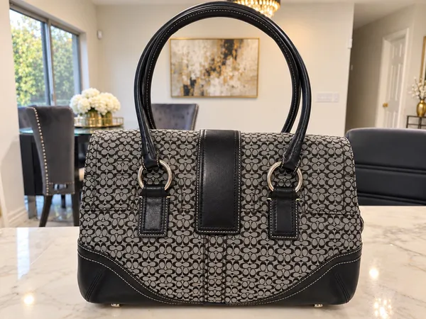 Coach Signature Mini Boston Shoulder Bag Leather Black Authentic Rare - Image 2