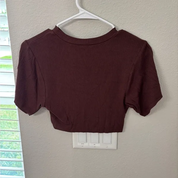 Nasty Gal Red Crop Top with Crew Neck and Short Sleeves - Image 3