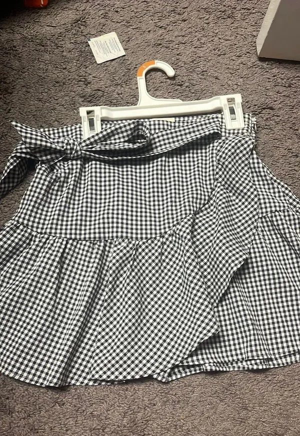 Nwt Skort Size M - Image 2