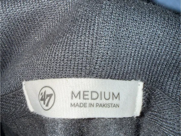 '47 Brand Women’s Black San Diego Padres Sweatshirt - worn once! - Image 2