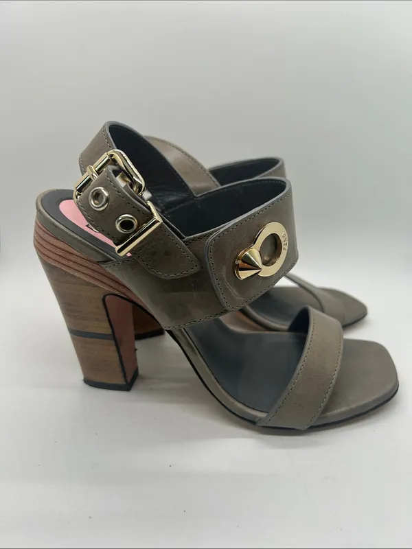 Fendi Auth Taupe Leather Block Heel Slingback Sandals Shoes **Size 37/US 7**🔥🔥 - Image 4
