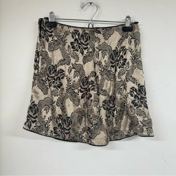 Vintage 1990s Floral Black & Gold Mini Wrap Skirt Womens M 90s Asian Inspired - Image 10