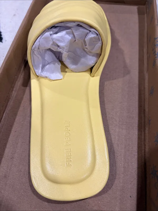 FREE PEOPLE NIB Evelyn Slip On Sandals / Sunkissed Yellow Leather - Image 7
