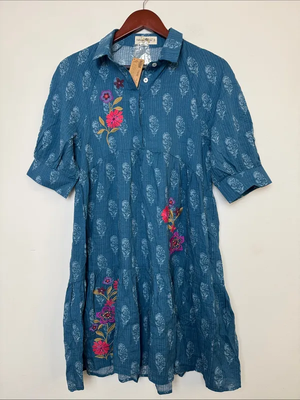 Natural Life Becca Embroidered Short Dress- Indigo sz small - Image 2