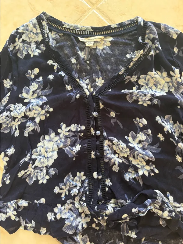 American Eagle Top - Image 3