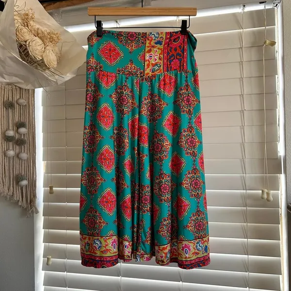 Boho Y2K Psychedelic Paisley Wide Leg Capri Pants flowy relaxed size Large - Image 2