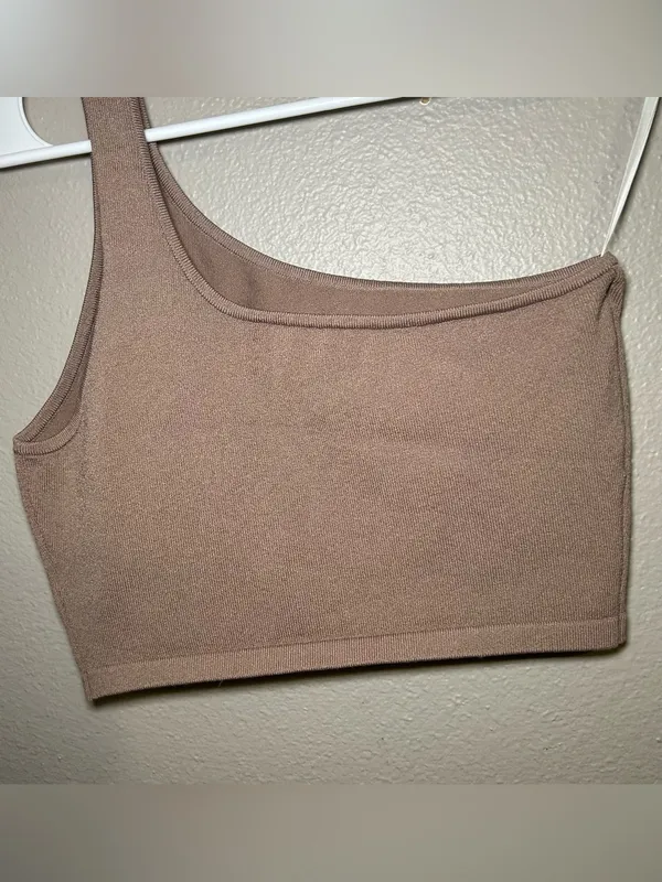 Aritzia Babaton Neutral Sculpt Knit One Shoulder Tank Top Women’s Size Medium - Image 5
