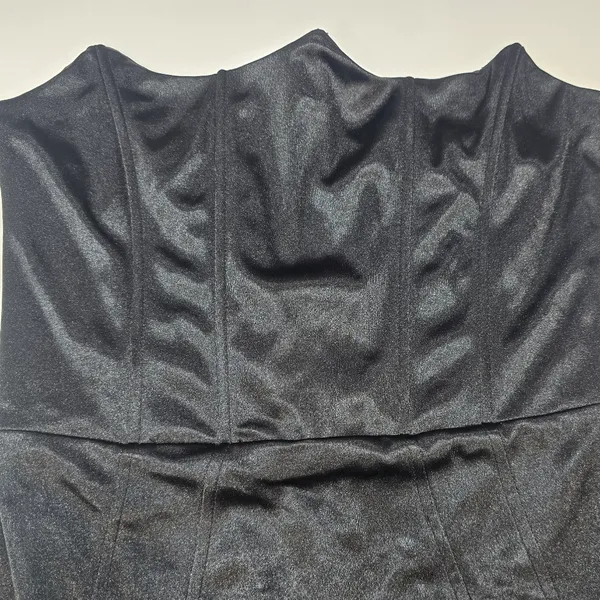 Superdown Zoe Strapless Mini Dress in Black - Image 4