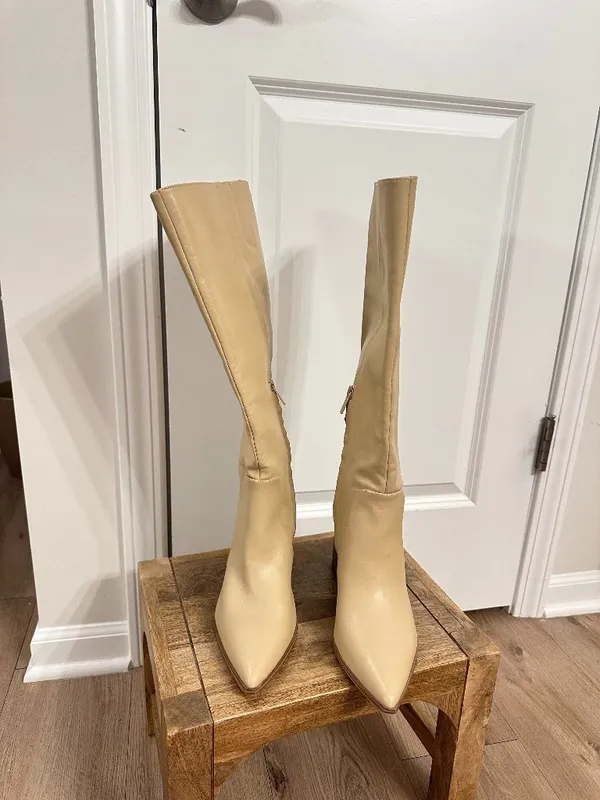 VINCE CAMUTO Lumina Pointed Toe Boot in Natural Size US 9 - Image 2