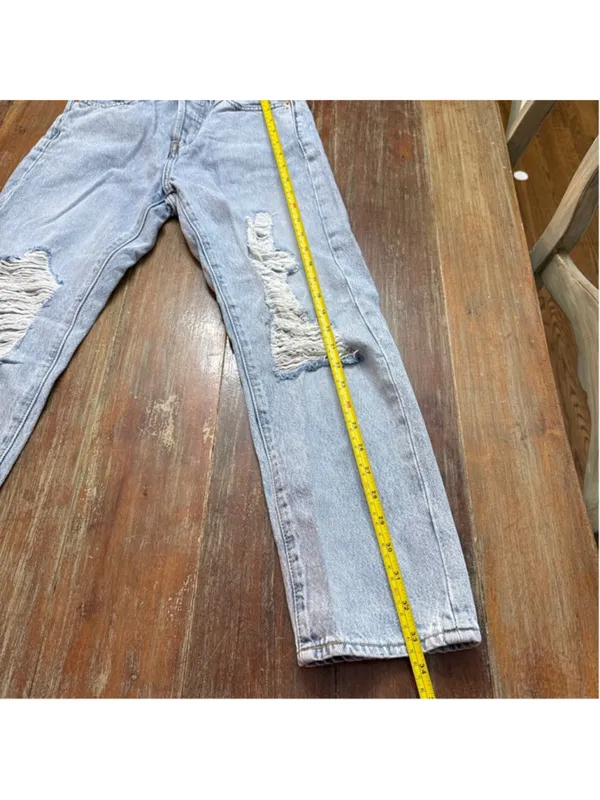 Levi's Wedgie Straight Light Blue Distressed Jeans Womens Size 26 - Image 8