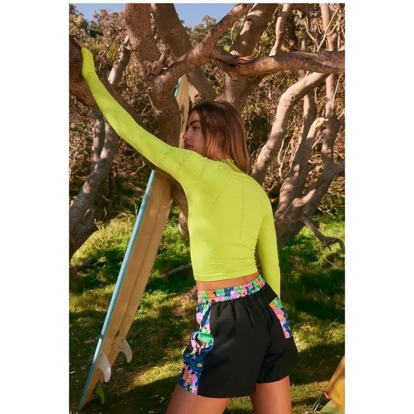 NWOT Free People Movement Good Karma Top XS/S - Image 2