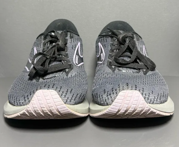 Brooks Levitate 5 Running Shoes Gray Women’s Size 9 - Image 2
