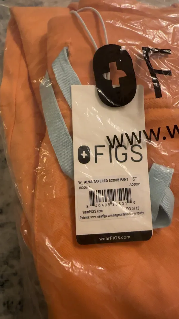 High Wasted FIGS scrub Pants - Image 3