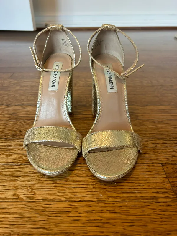 Gold Heels - Image 2
