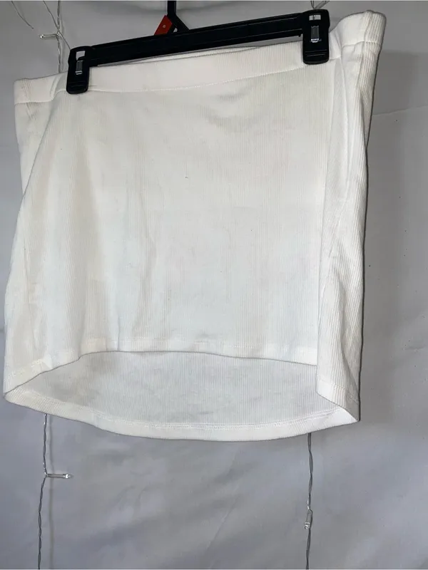 White Ribbed Mini Skirt Size XXL - Image 2