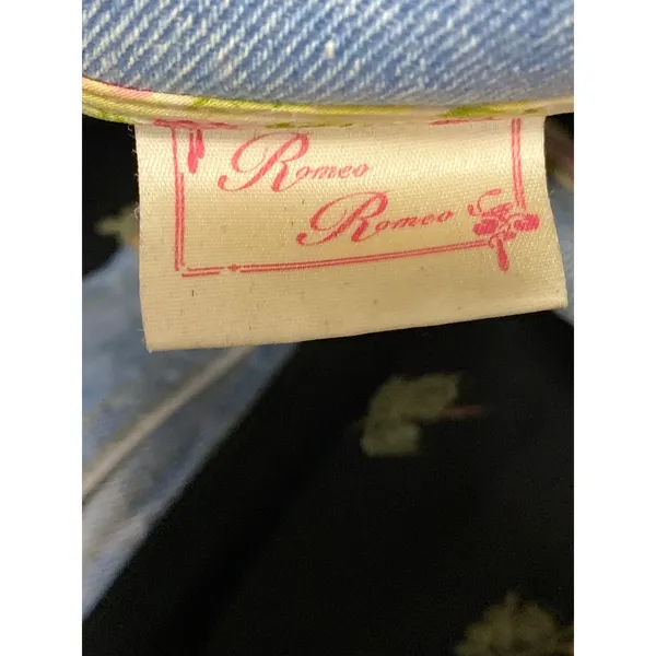 Vintage Romeo Black Floral Long Sleeve Denim Jean Button Down Shirt Top Size M - Image 5