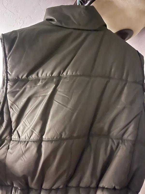 Dry Goods Puffer Vest Green Small - Image 3