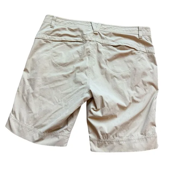 Womens Eddie Bauer Summer 2011 Khaki Chino Shorts - Sz 10 - Image 2