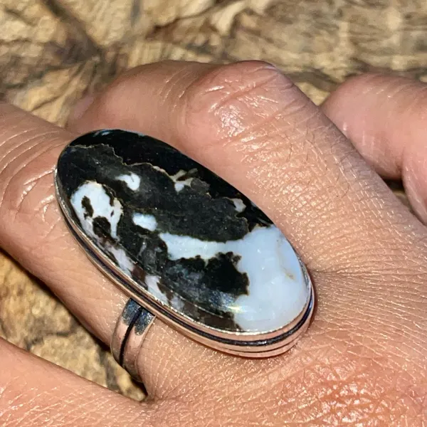 White Buffalo Turquoise Ring Size 11 - Image 7