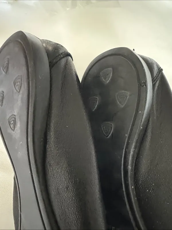 Agl Black Leather Slip - Image 2