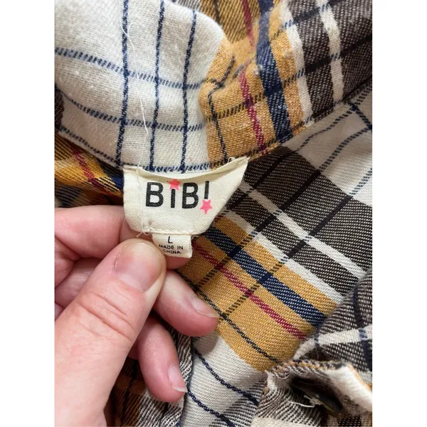 BIBI Plaid Flannel Button Up Yellow Black Size Large Cabin Outdoors Western - Image 5