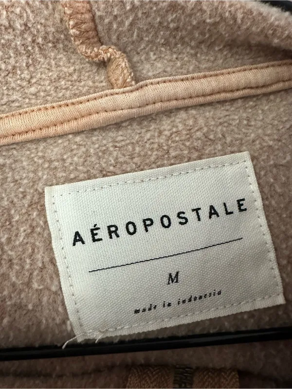 110. Aeropostale sz med cropped hoodie - Image 3
