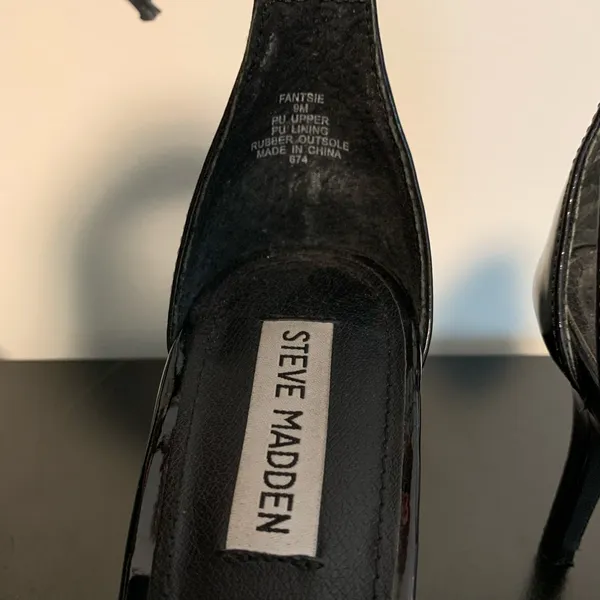 Steve Madden Black Patent Leather Heels - Image 7