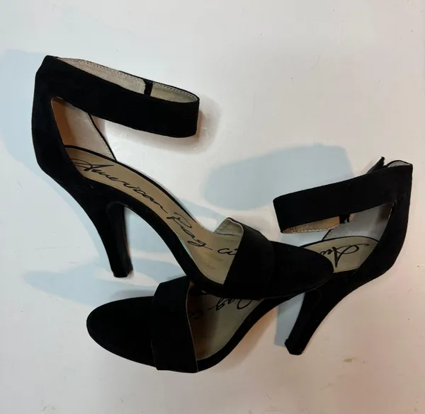 American Rag Cie Heels Size 8M - Image 5
