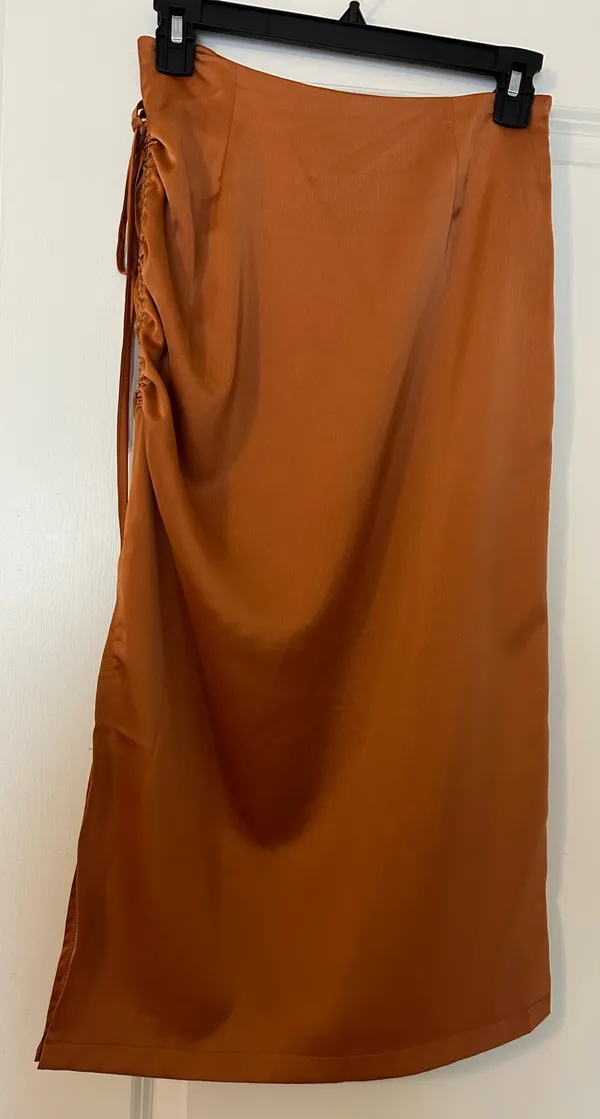 Ruched Satin Midi Skirt Orange Size XS - Image 4